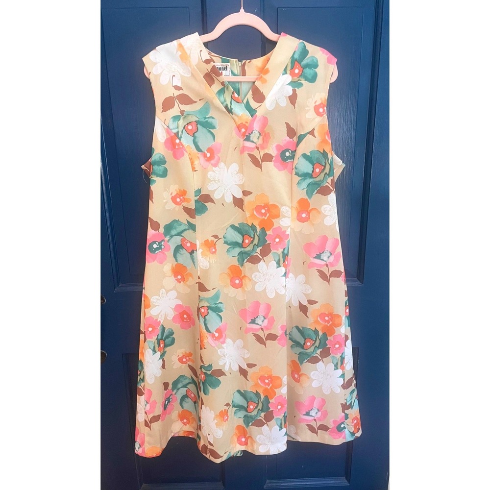 Vintage Channel 1 by Bill Sims Floral Shift Dress Tan Pink Teal Size 20.5